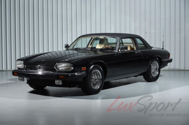 1988 Jaguar XJSC Targa Coupe Black/Ivory w/ 21,000 1 Owner Miles 1 of 3,800 RARE 1988 Jaguar XJSC Targa Coupe --