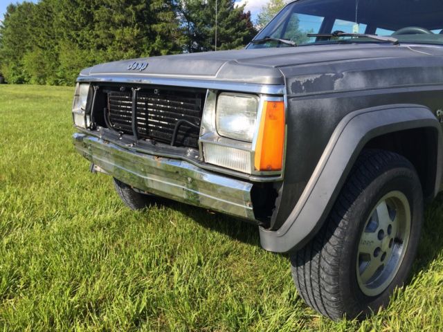 1988 Jeep Cherokee - photo 6
