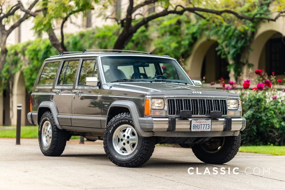 1988 Jeep Cherokee Laredo - photo 3