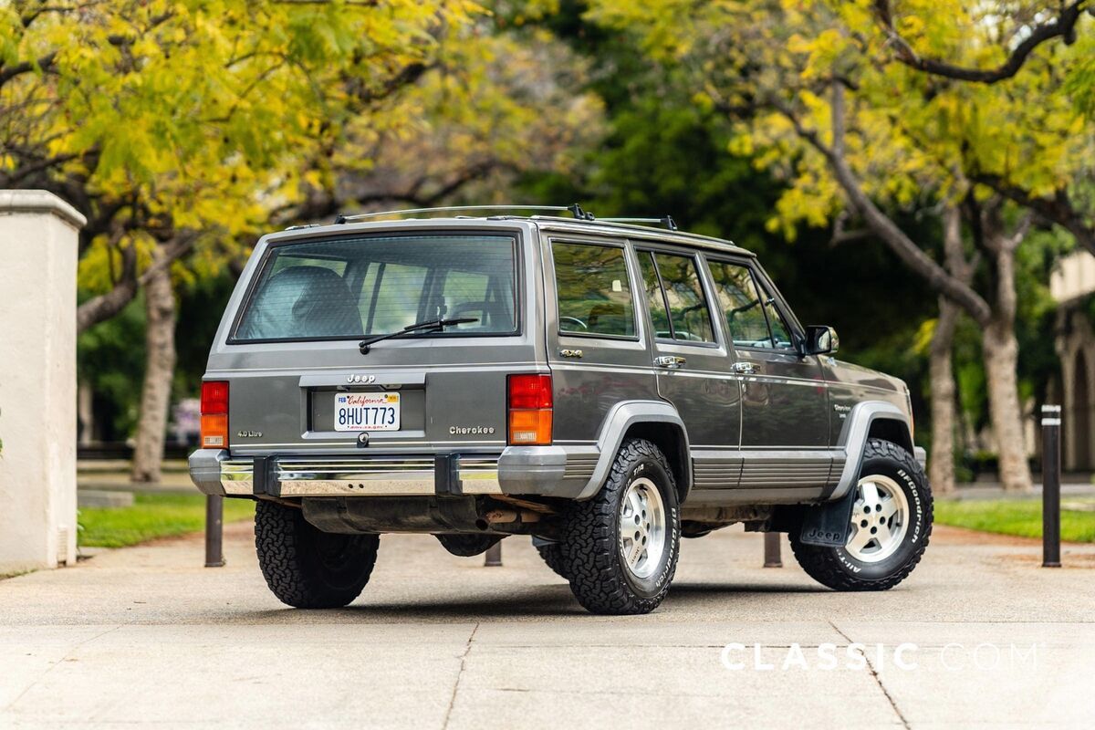 1988 Jeep Cherokee Laredo - photo 5