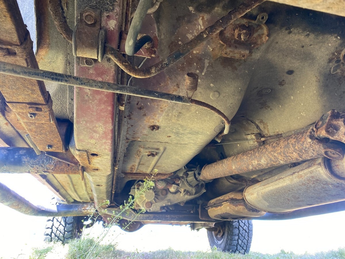 1988 Jeep Cherokee - photo 11