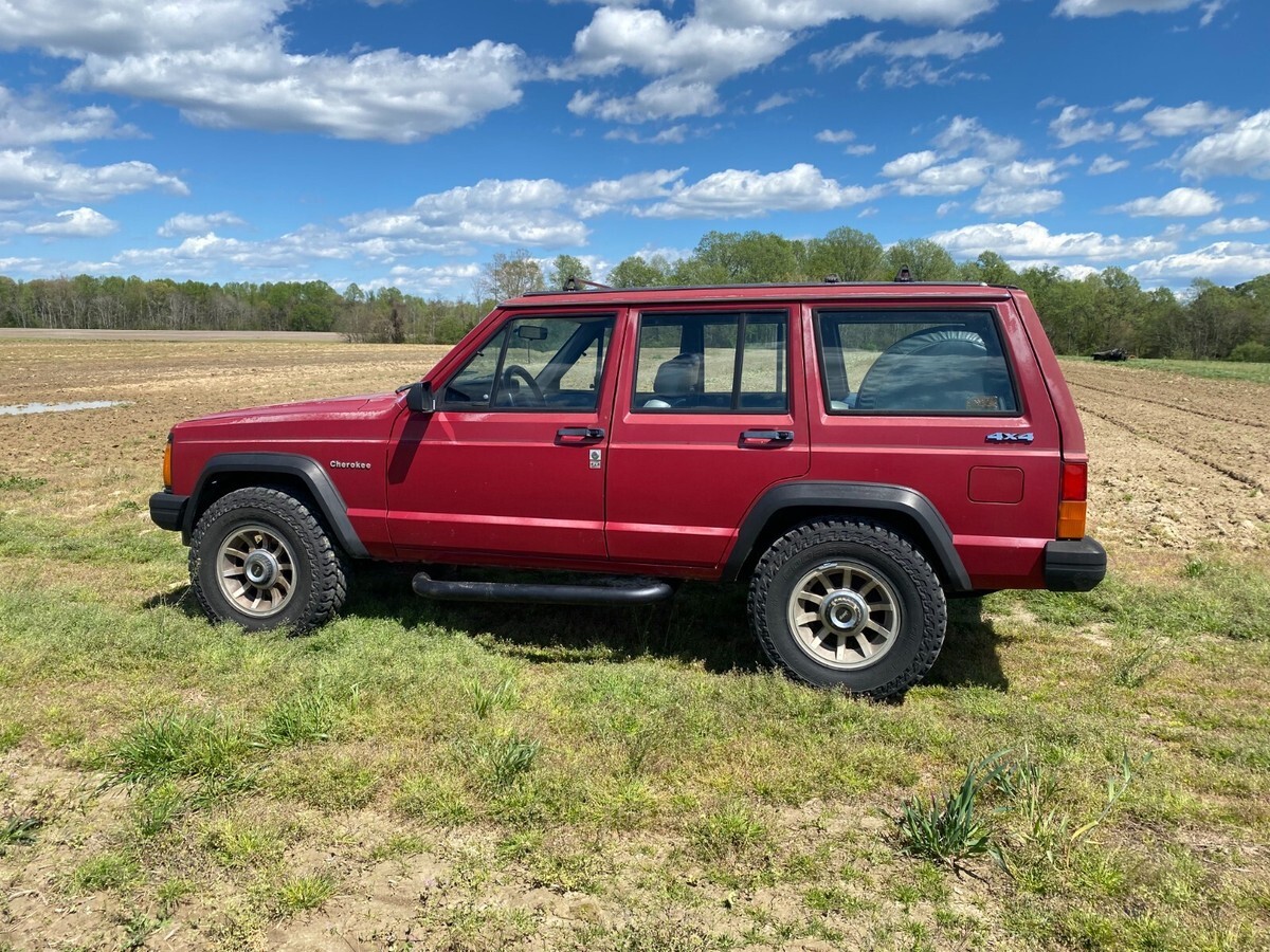 1988 Jeep Cherokee - photo 4