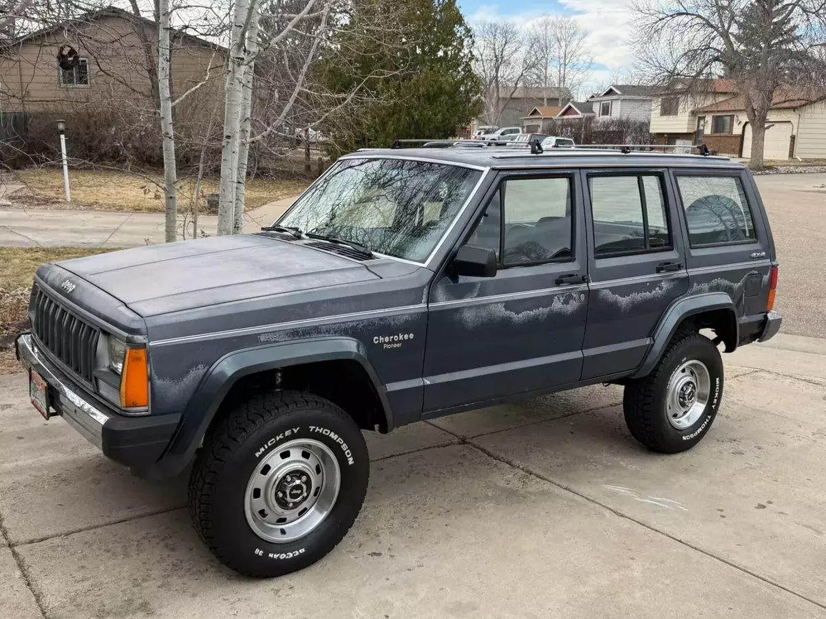 1988 Jeep Cherokee Pioneer