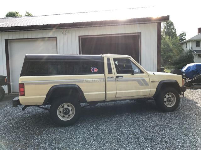 1988 Jeep Comanche SPORTRUCK - photo 2