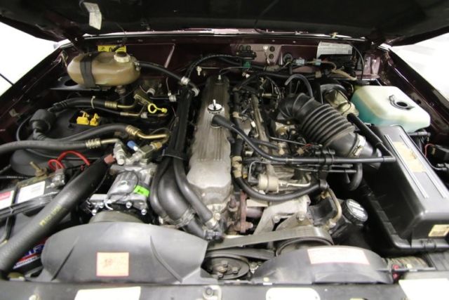 1988 Jeep Comanche Laredo - photo 4