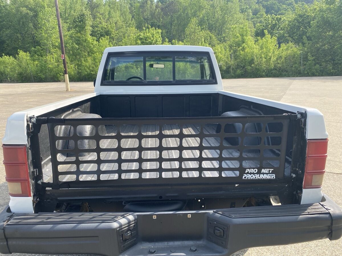 1988 Jeep Comanche PIONEER - photo 3