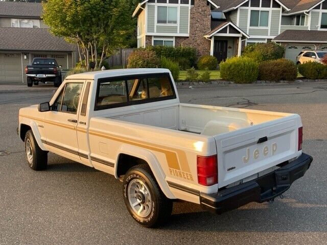 1988 Jeep Comanche Pioneer - photo 8