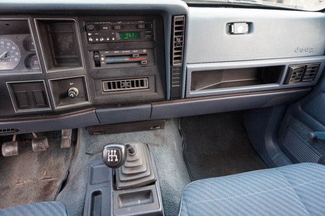 1988 Jeep Comanche - photo 12