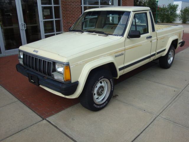 1988 JEEP COMANCHE PIONEER RUNS EXCELLENT "NO RESERVE" 1988 Jeep Comanche PIONEER SHORT BOX 2WD