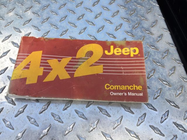 1988 Jeep Comanche Pioneer Standard Cab Pickup 2-Door - photo 7