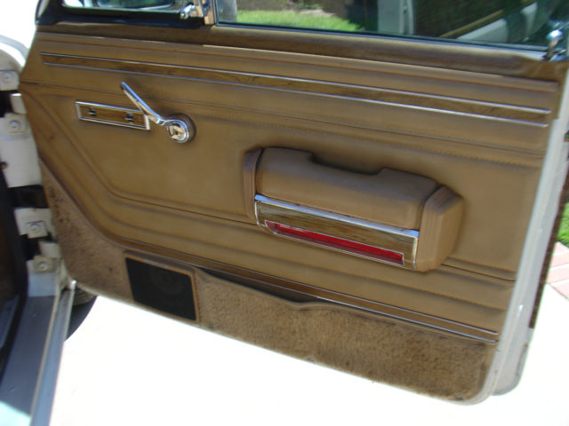1988 Jeep Wagoneer - photo 11
