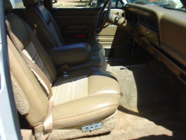 1988 Jeep Wagoneer - photo 9