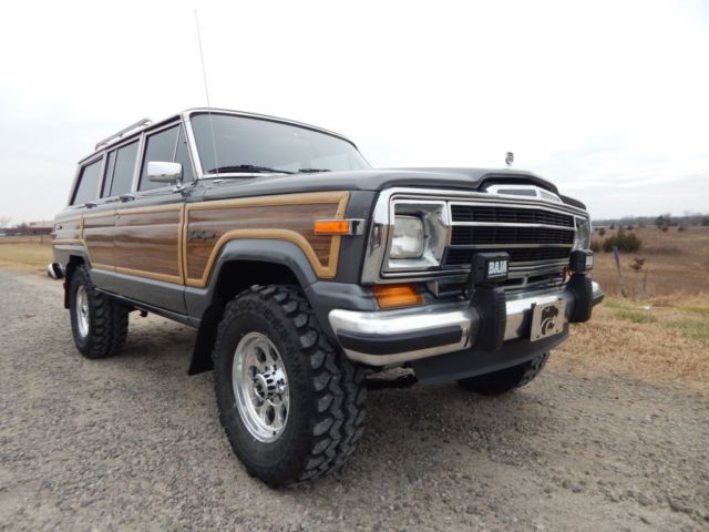 1988 Jeep Wagoneer - photo 4