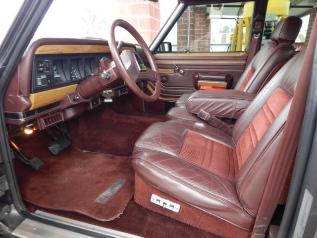 1988 Jeep Wagoneer - photo 7