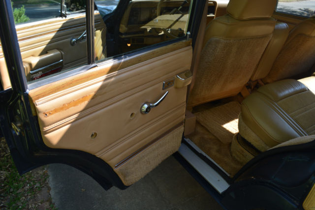 1988 Jeep Wagoneer - photo 13