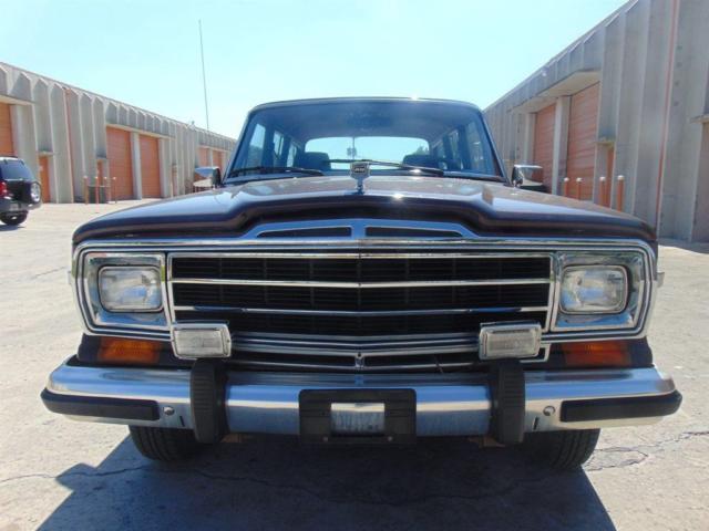 1988 Jeep Grand Wagoneer Base 4dr 4WD SUV - photo 6