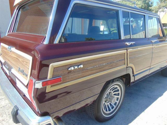 1988 Jeep Grand Wagoneer Base 4dr 4WD SUV - photo 9