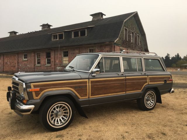 1988 Jeep Grand Wagoneer 4X4 Low Miles ONE OWNER RUST FREE WORLDWIDE NO RESERVE 1988 Jeep Wagoneer