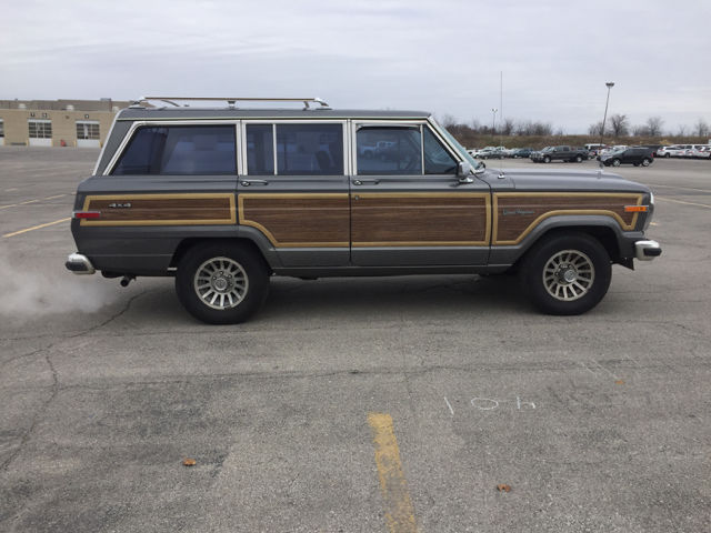 1988 Jeep Wagoneer Base 4dr 4WD SUV - photo 6
