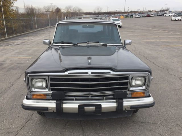 1988 Jeep Wagoneer Base 4dr 4WD SUV - photo 8