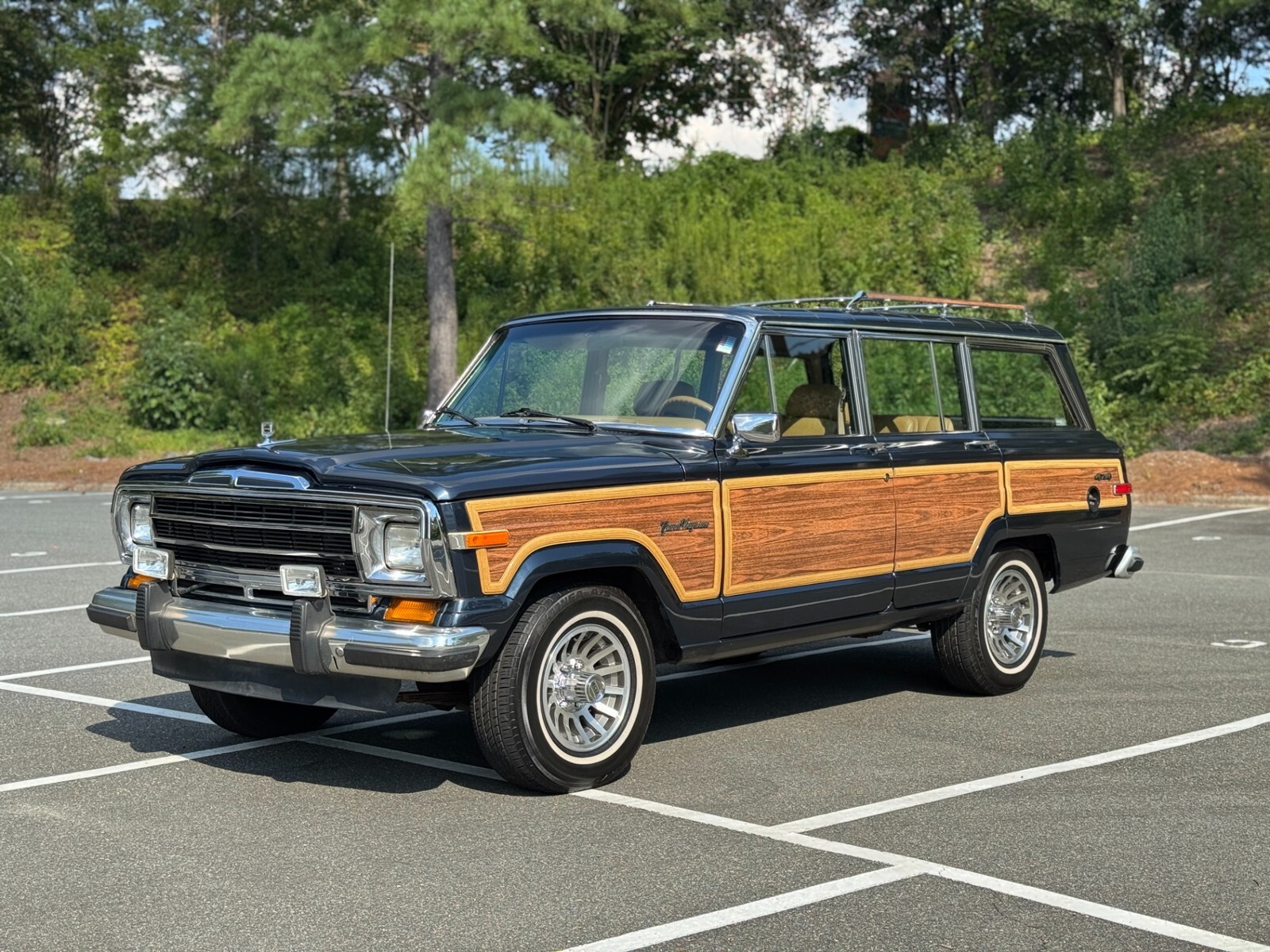 1988 Jeep Wagoneer FULL RESTORATION $100K INVESTED LOW MILES - photo 4