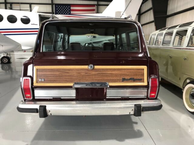 1988 Jeep Wagoneer - photo 2