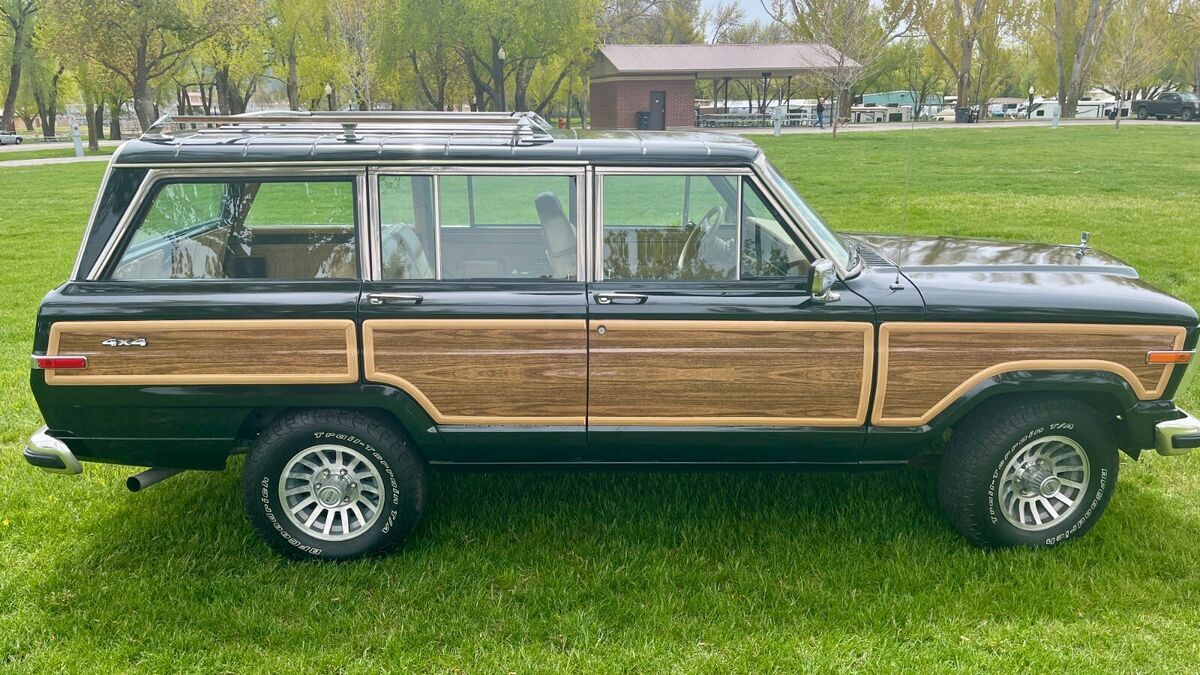 1988 Jeep Wagoneer - photo 13