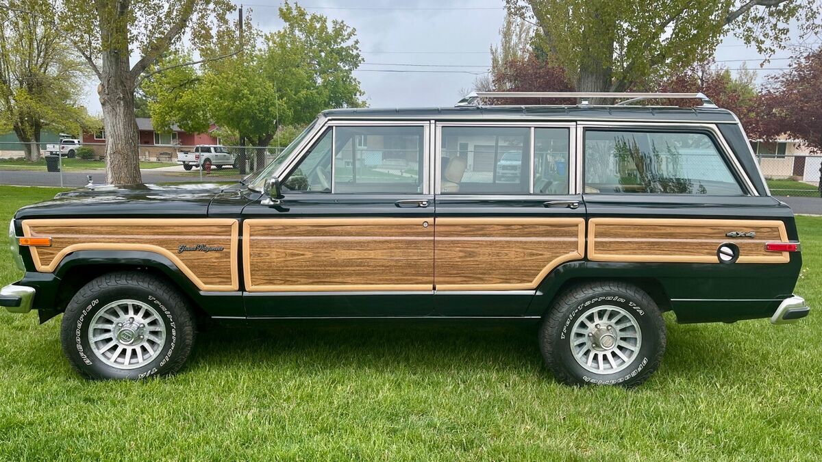 1988 Jeep Wagoneer - photo 3