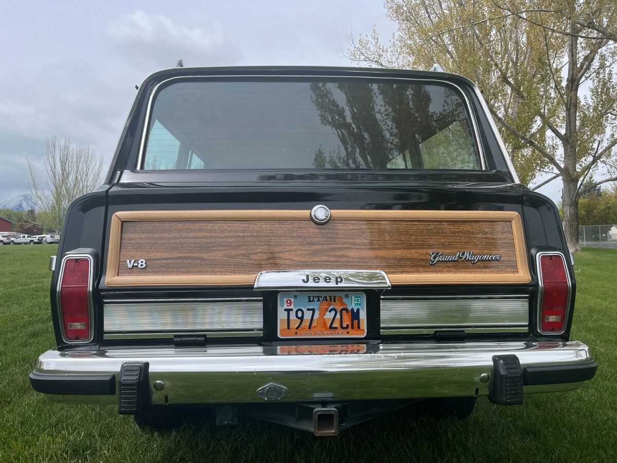 1988 Jeep Wagoneer - photo 8