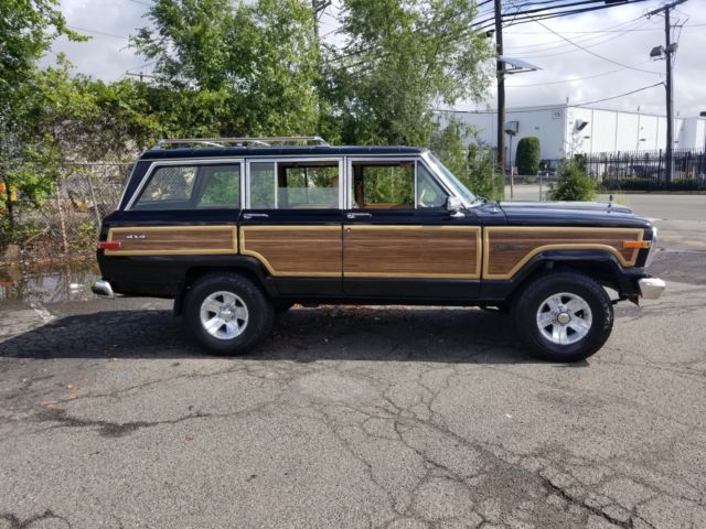 1988 Jeep Wagoneer - photo 6