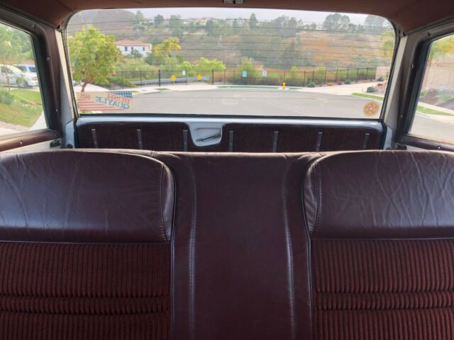 1988 Jeep Wagoneer - photo 13