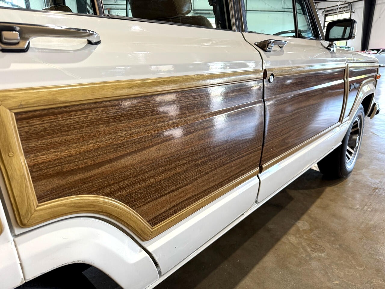 1988 Jeep Wagoneer SUV - photo 13