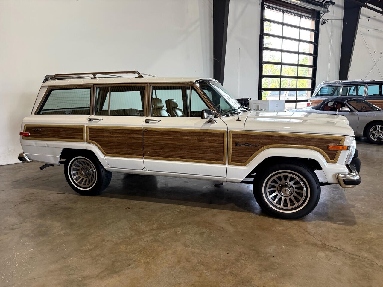 1988 Jeep Wagoneer SUV - photo 9