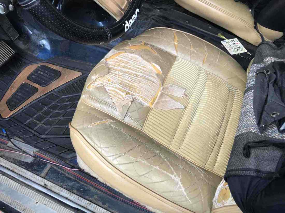 1988 Jeep Grand Wagoneer - photo 8