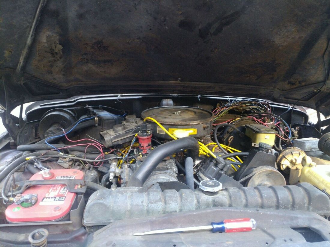 1988 Jeep Grand Wagoneer - photo 12