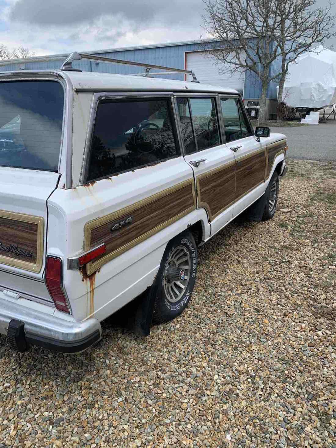 1988 Jeep Grand Wagoneer base - photo 11