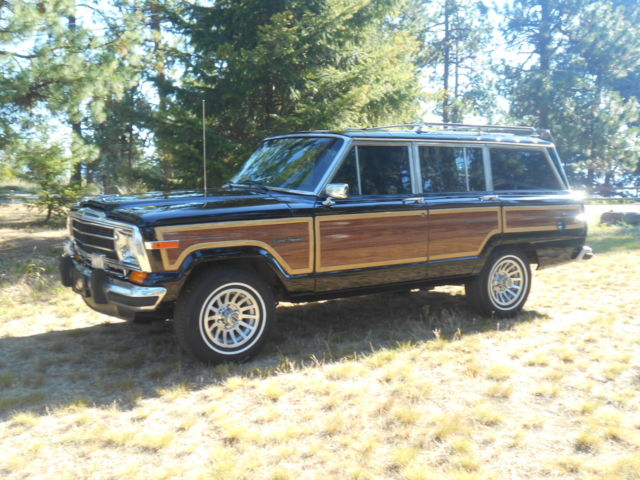 1988 Jeep Wagoneer WAGONEER