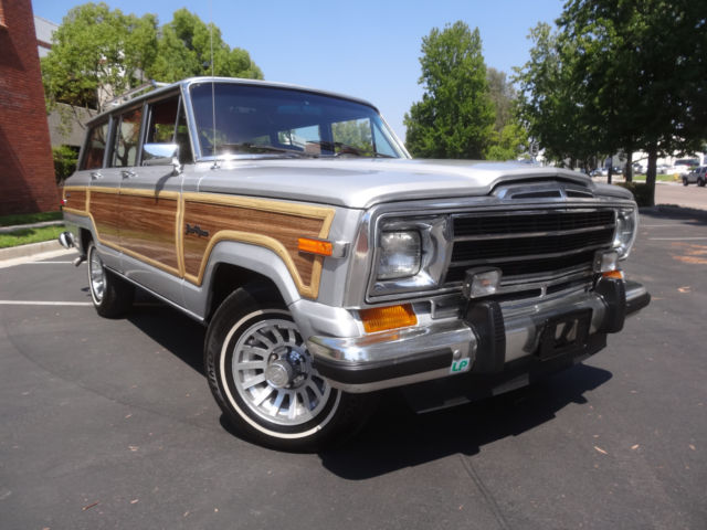 1988 Jeep Wagoneer, Low Miles, Collectors condition 1988 Jeep Wagoneer 4door