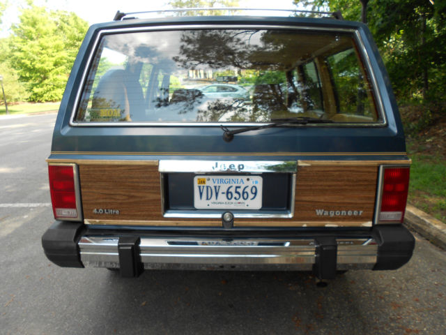 1988 Jeep Wagoneer Limited - photo 4