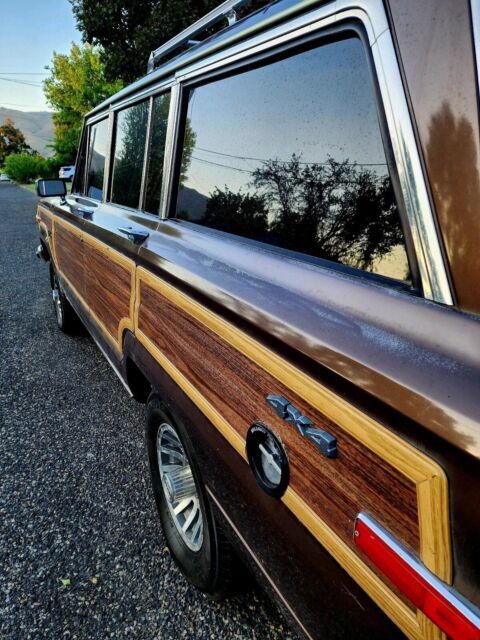 1988 Jeep Wagoneer - photo 4