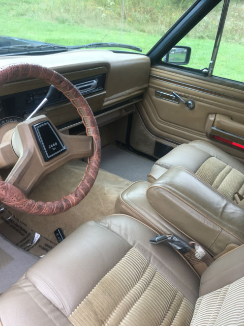 1988 Jeep Wagoneer - photo 4