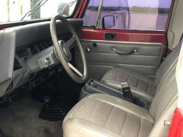 1988 Jeep Wrangler - photo 11