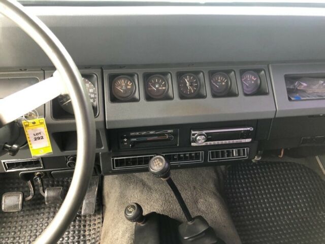 1988 Jeep Wrangler - photo 12