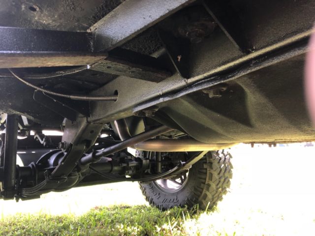 1988 Jeep Wrangler - photo 11