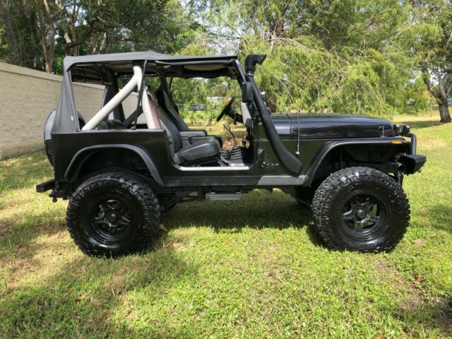 1988 Jeep Wrangler - photo 3