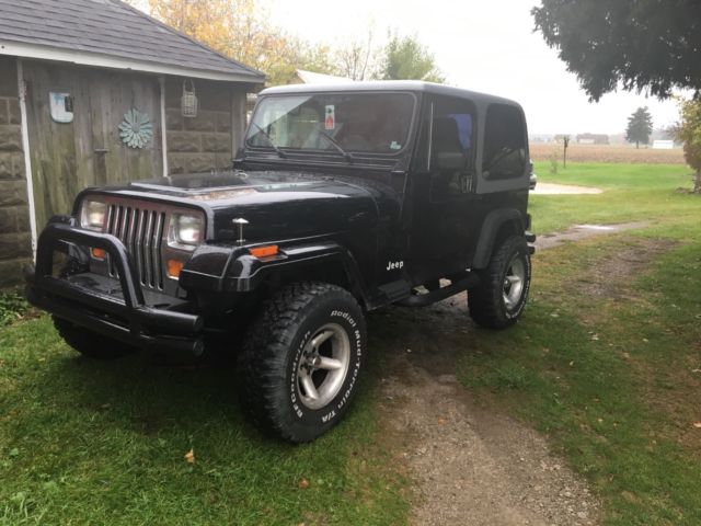 1988 Jeep Wrangler Laredo in excellent condition with tons of extras 1988 Jeep Wrangler