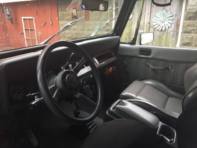 1988 Jeep Wrangler - photo 4