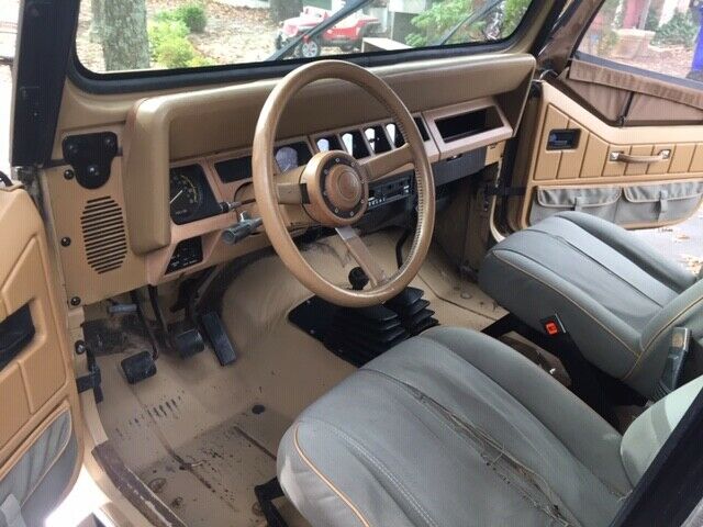 1988 Jeep Wrangler Sahara - photo 9