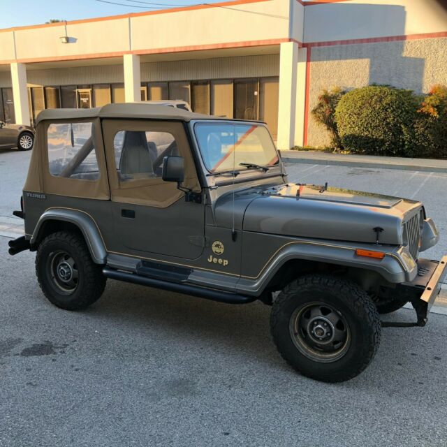 1988 Jeep Wrangler sahara - photo 8
