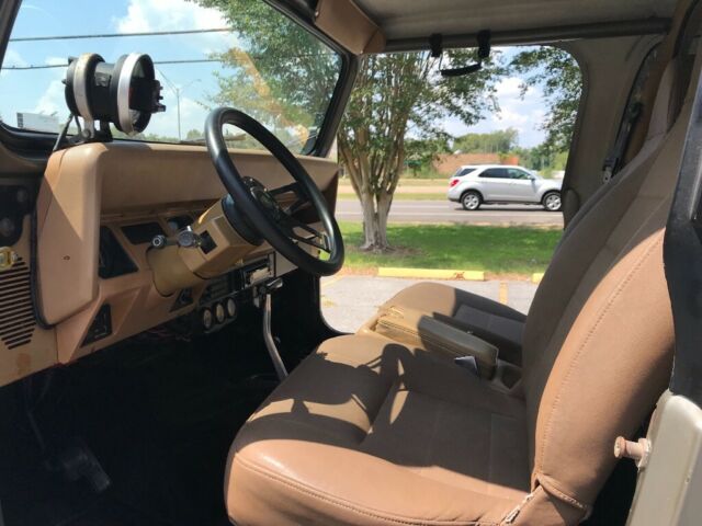 1988 Jeep Wrangler SAHARA - photo 11